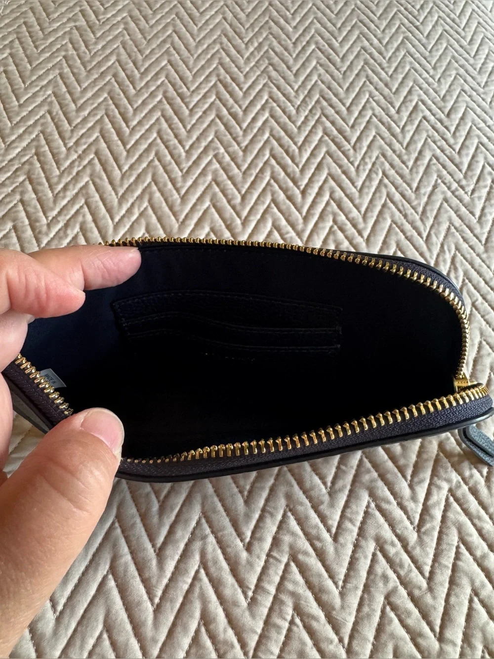 Tory Burch Miller Wristlet in Navy